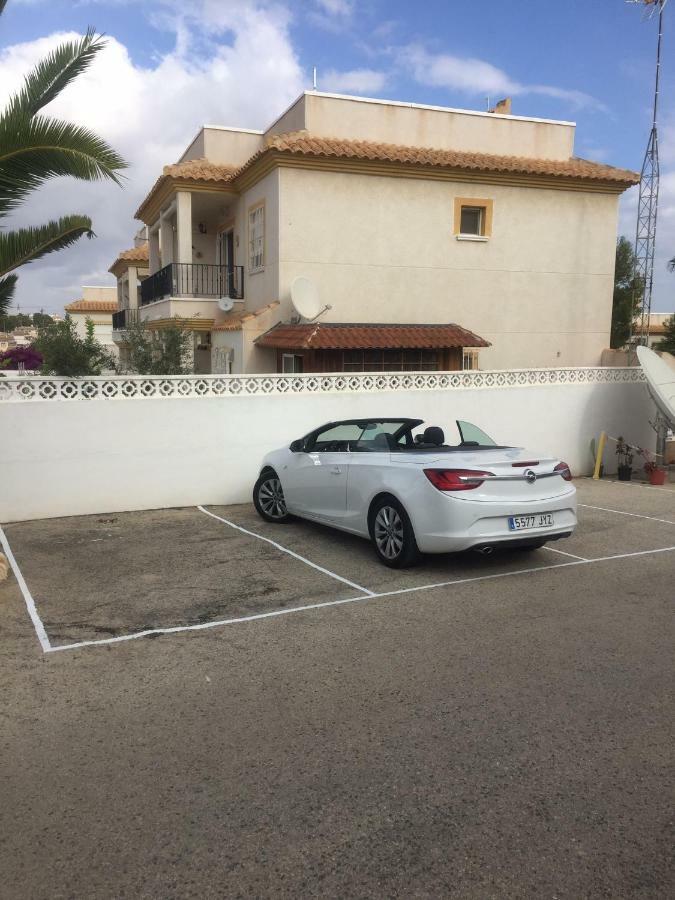 Saint James Park Upstairs Dehesa de Campoamor  Luaran gambar